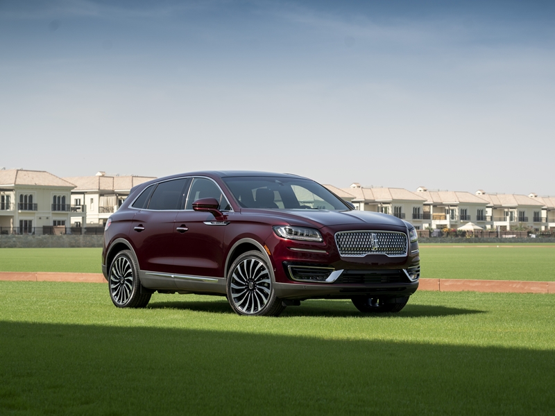 لينكون نوتيلوس الجديدة كلياً تصل إلى دولة الإمارات